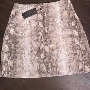 NWT Dynamite Faux Leather Snake Pattern Mini Skirt